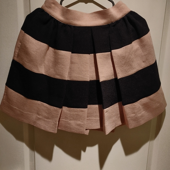 BCBGeneration blush pink and black striped skirt - Picture 1 of 4
